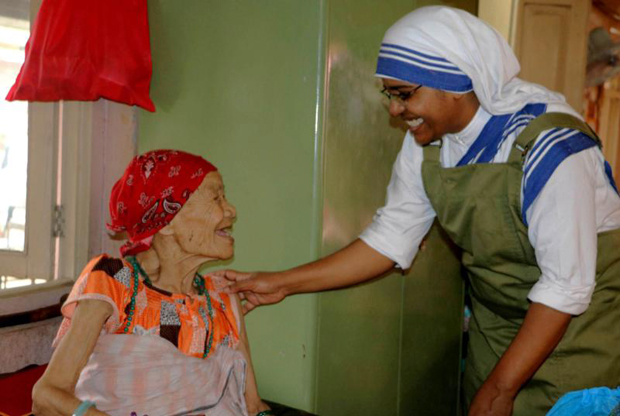 Missionaries Of Charity Care For The Dying In Nepals Holiest Temple Catholic Philly
