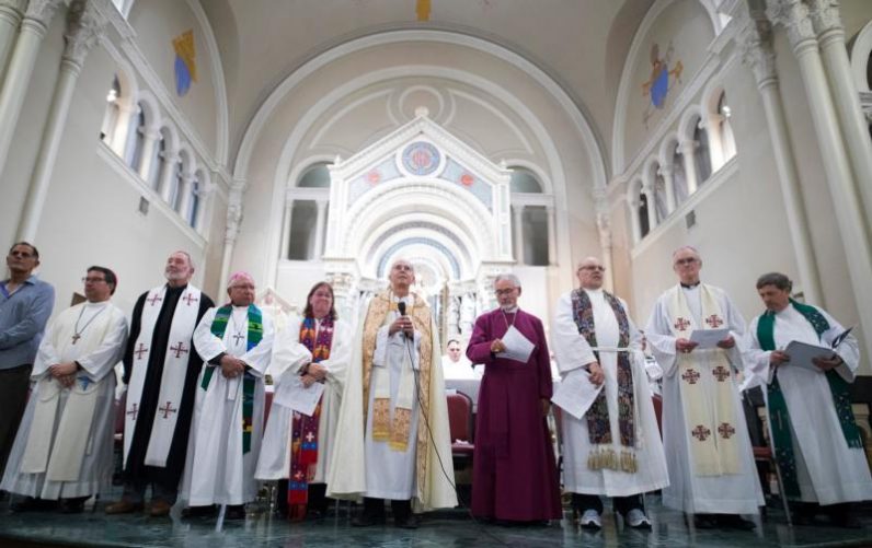 At border, Catholic bishops continue urging family reunification – Catholi...