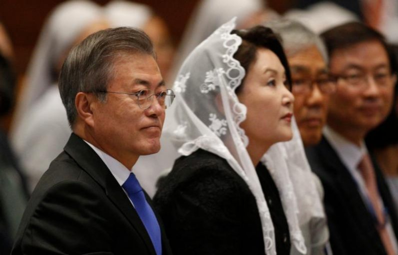 Pope, meeting South Korean leader, says he’s open to visiting North – Cathol...