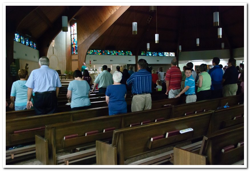 St. Eleanor parishioners make it to Mass despite flood waters ...