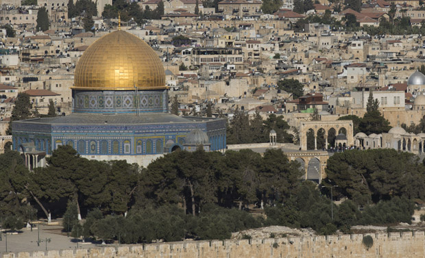 The gold-covered Dome of the Rock at the Temple Mount complex is seen in this overview of Jerusalem from the Mount of Olives Sept. 28. (CNS photo/Atef Safadi, EPA)