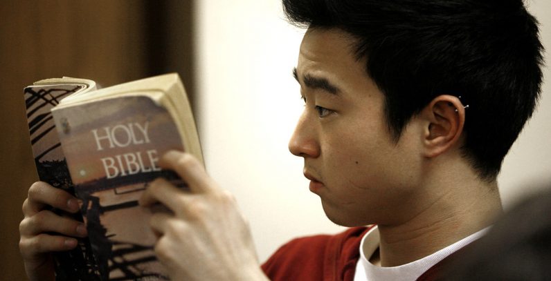 Can Catholics Read The Bible On Their Own