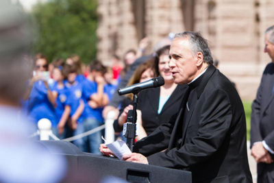 Cardinal Daniel N. DiNardo of Galveston-Houston, who is president of the U.S. Conference of Catholic Bishops, opens Texas Advocacy Day with prayer at the Texas Capitol in Austin April 4. (CNS photo/James Ramos, Texas Catholic Herald) 