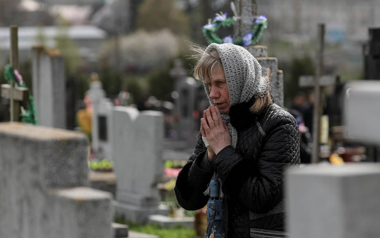 U.S. Ukrainian bishops appeal for peace in besieged homeland ...