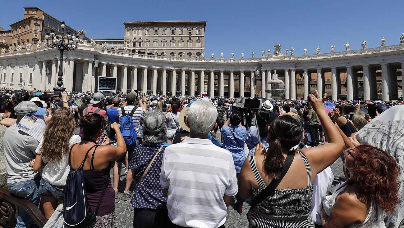 God's grace comes in unexpected, surprising ways, pope says