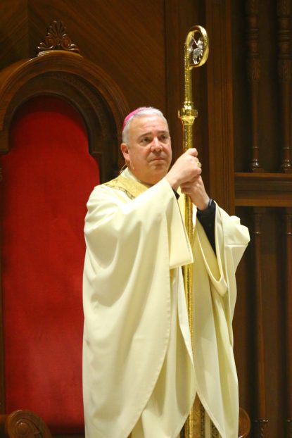 Relive the installation Mass for Archbishop Perez – Catholic Philly