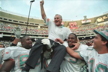 Ceremony for Don Shula, who died a year ago, in the plans for Dolphins