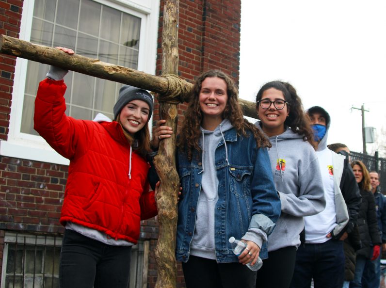 Young women bring Christ to Kensington streets - Vimarsana News