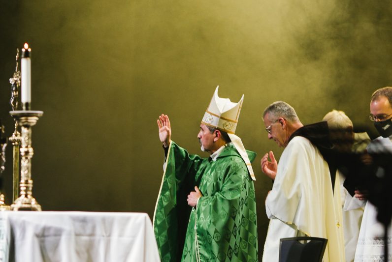 Like Amazon, students should deliver the good news fast, bishop says at SEEK21 - Vimarsana News
