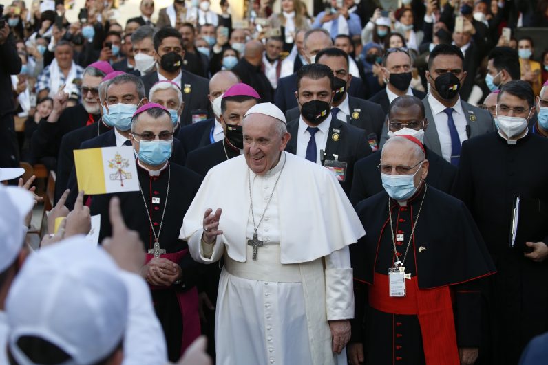 In Baghdad Liturgy Pope Encourages Iraq s Suffering Christians Catholic Philly