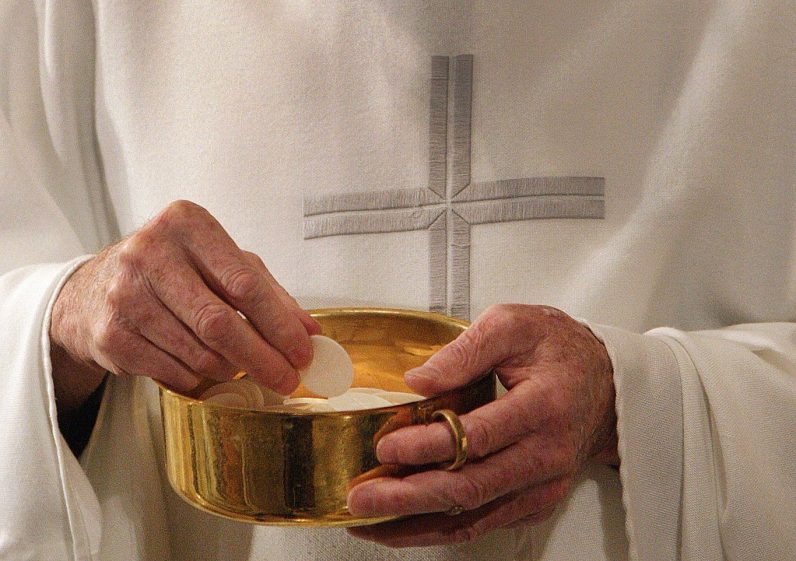 Draft statement on Eucharist stresses catechesis not controversy ...
