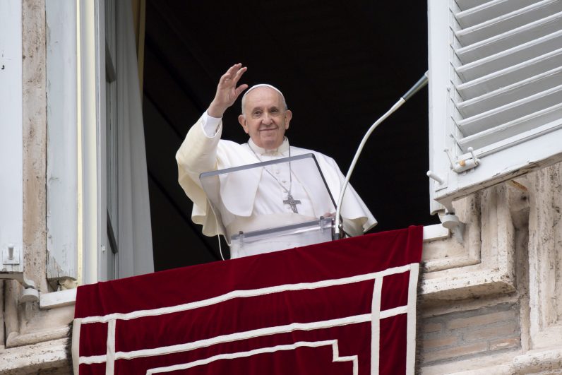 Vigilance can rustle 'sleepy Christians' from apathy, pope says – Catholic Philly - Vimarsana News
