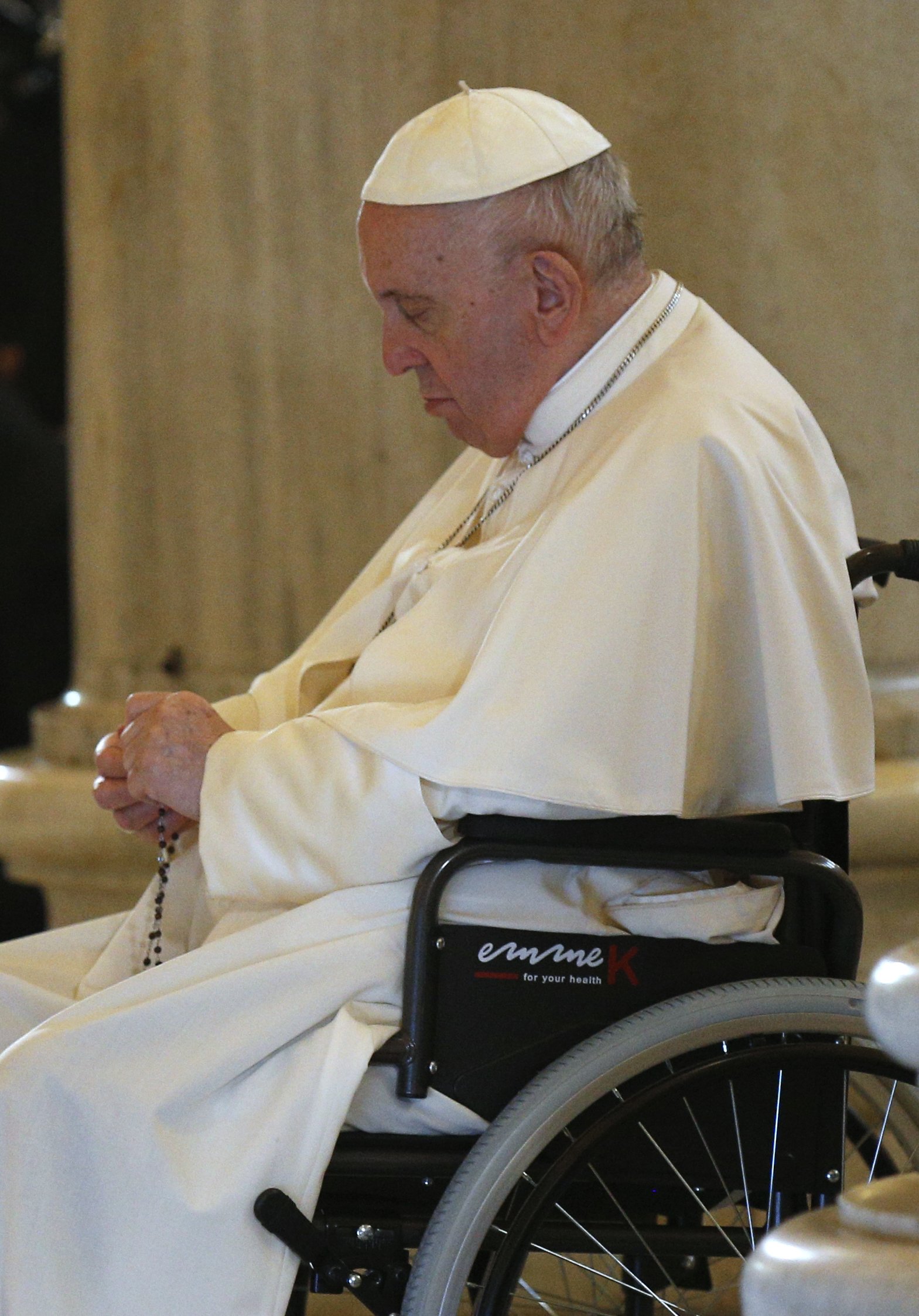 Pope asks Mary to end war in Ukraine and everywhere - CatholicPhilly