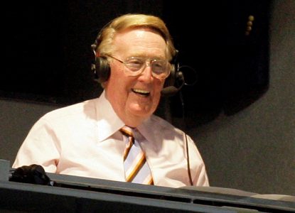 Vin Scully, Los Angeles Dodgers broadcaster for 67 years, dies