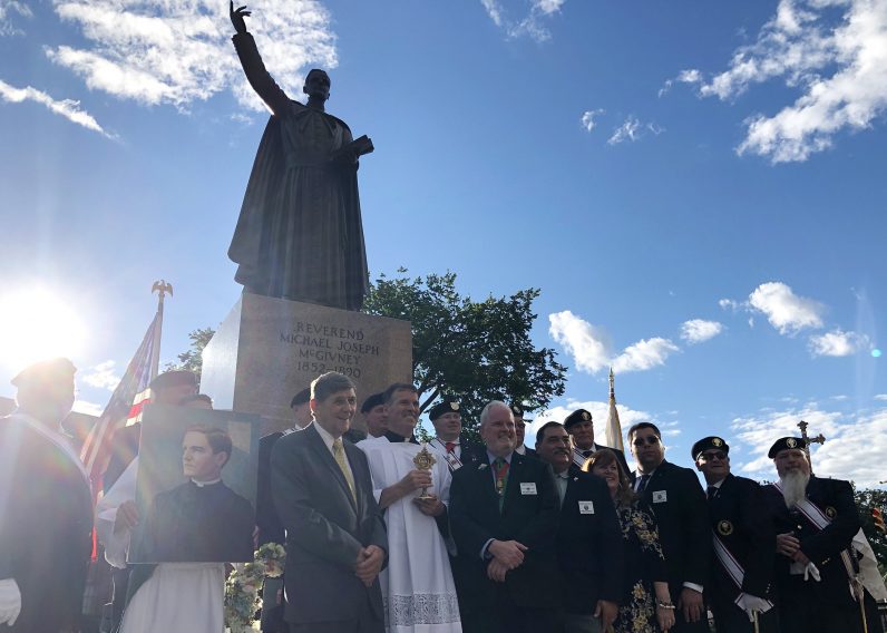 Pilgrims walk ‘in the footsteps’ of Blessed Michael McGivney on feast