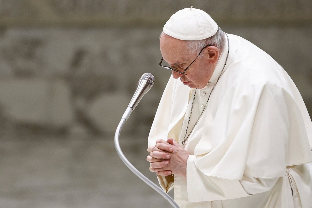 Pope calls for end to horror, madness of war, on anniversary war in ...