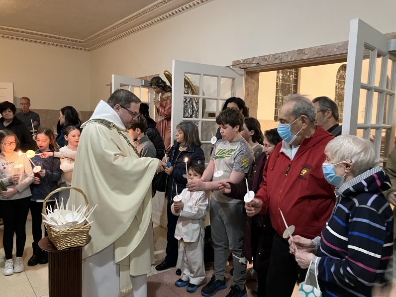 St. Anastasia, Newtown Square, celebrates Candlemas Day - Vimarsana News