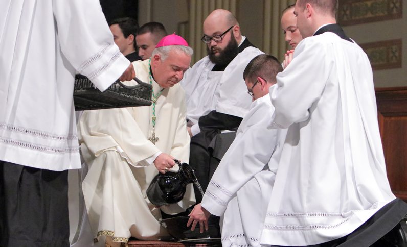 Mass of the Lord's Supper (PHOTOS) – Catholic Philly - Vimarsana News