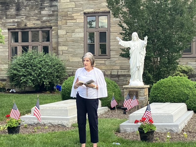 Delaware County Catholics Pray Patriotic Rosary - Vimarsana News