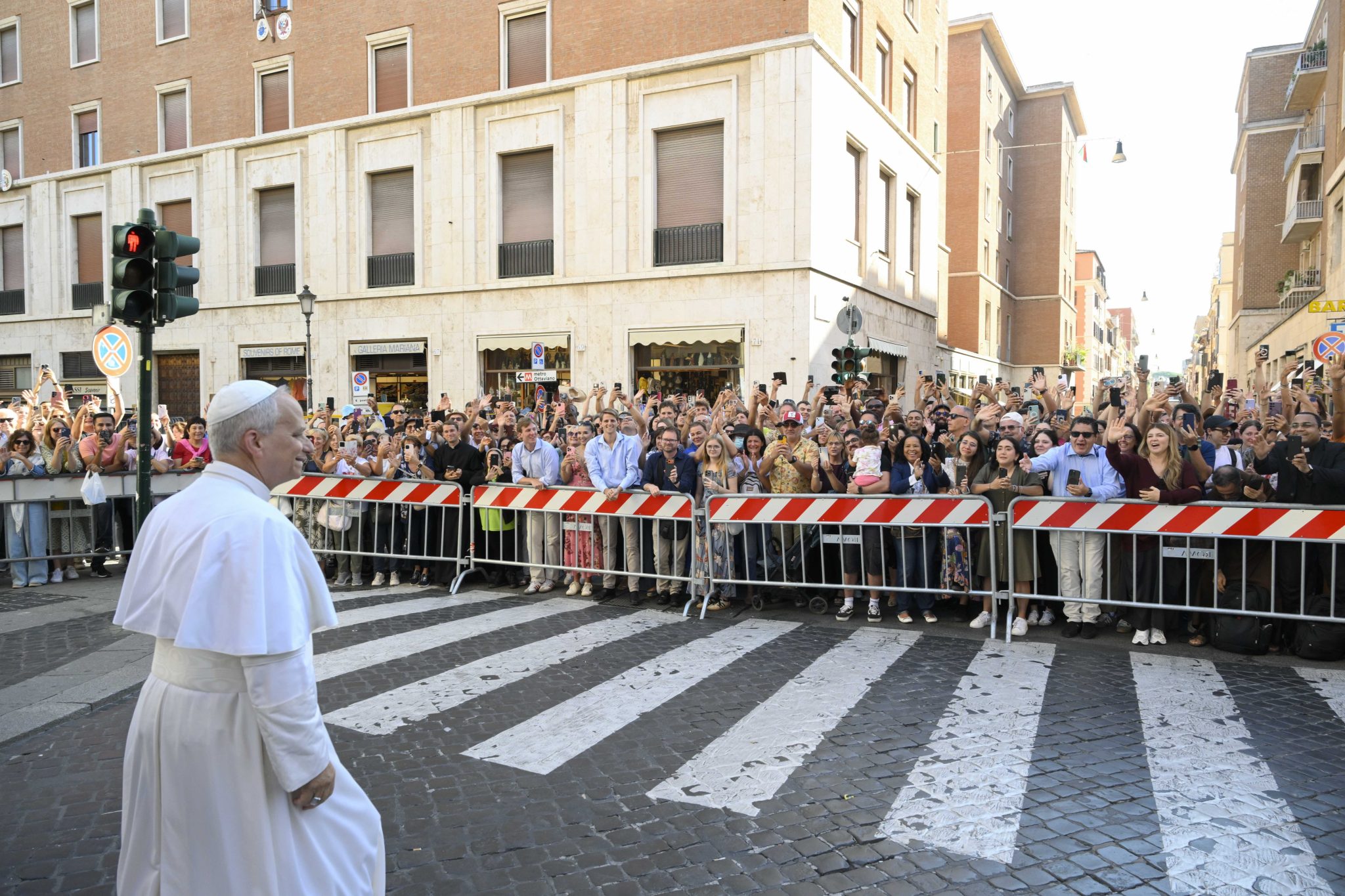Use Wealth to Help People, Not Destroy Them, Pope Says - CatholicPhilly